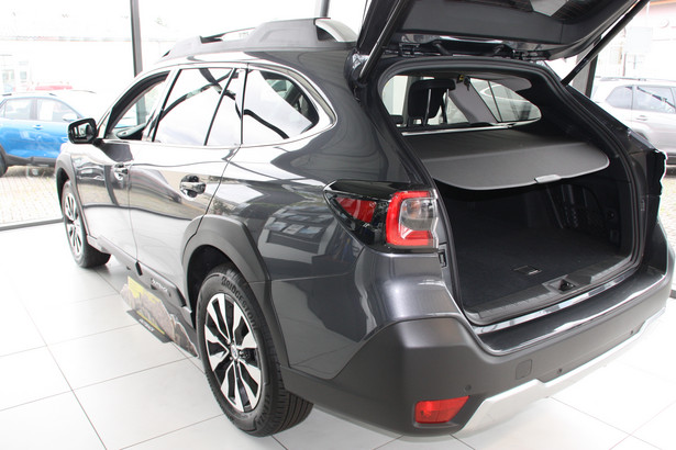 Subaru Outback 2.5i Platinum