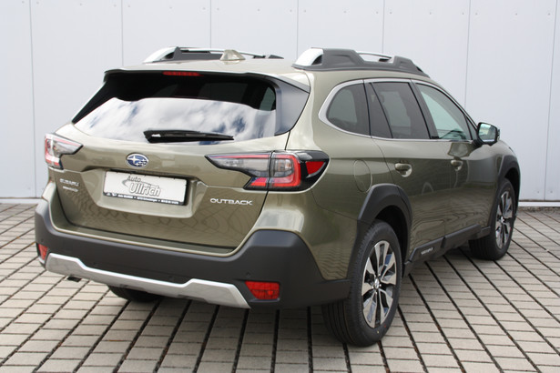 Subaru Outback 2.5i Platinum